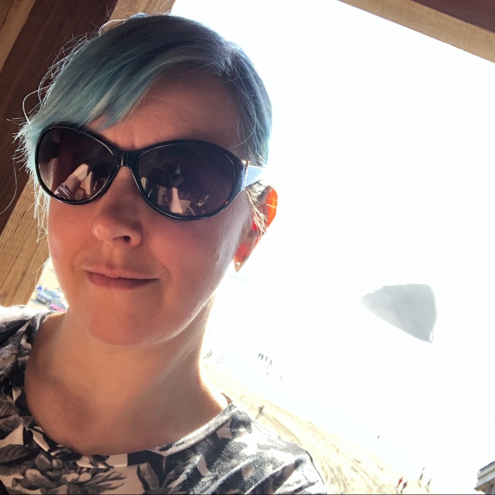 Meet your Posher, Amy
